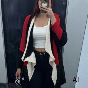 NWOT Ava Couture Open Drape Style Cardigan size Small